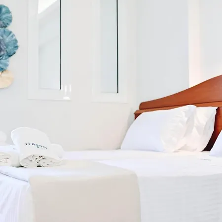 JJ Rooms luxury apartments Kallithea  Extérieur photo