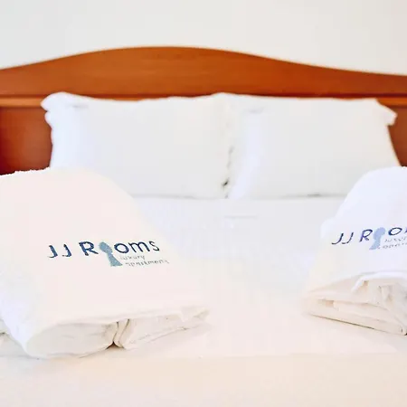 JJ Rooms luxury apartments Kallithea  Extérieur photo