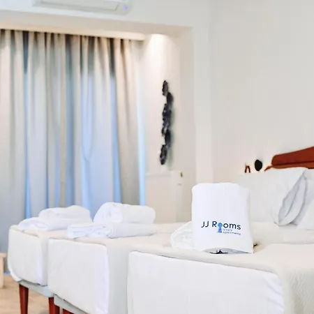 JJ Rooms luxury apartments Kallithea  Extérieur photo